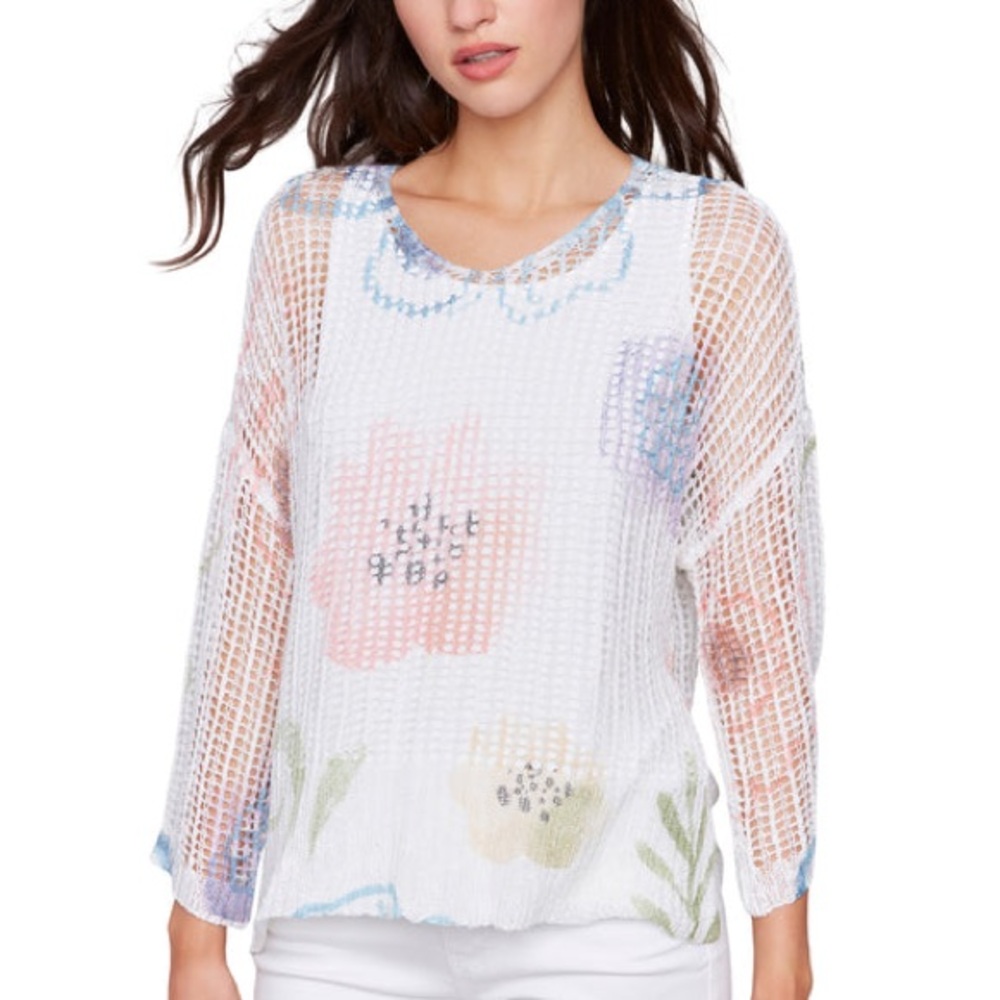 CHARLIE B White and Pink Graphic 3/4 Sleeve Blouse